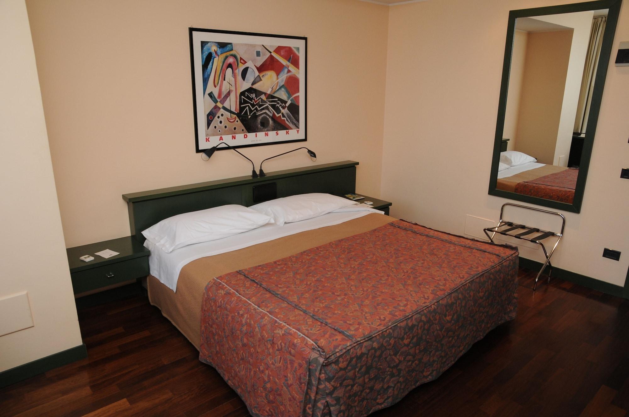 Hotel Del Riale Parabiago Extérieur photo